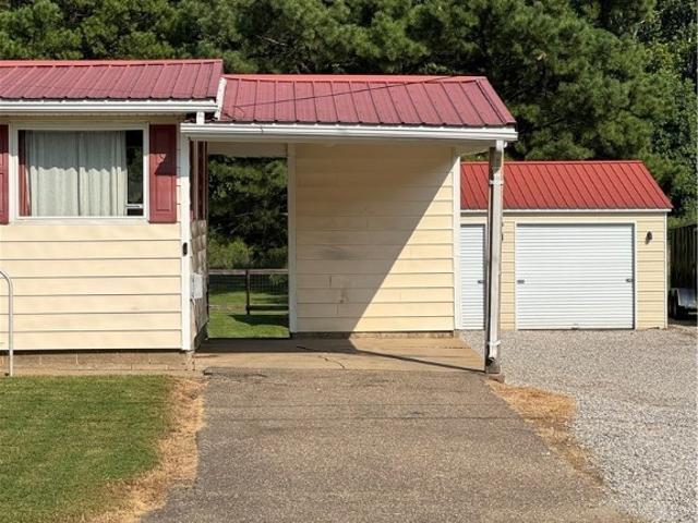 House for sale in Letart, West Virginia