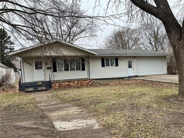 House for sale in Madison, Minnesota
