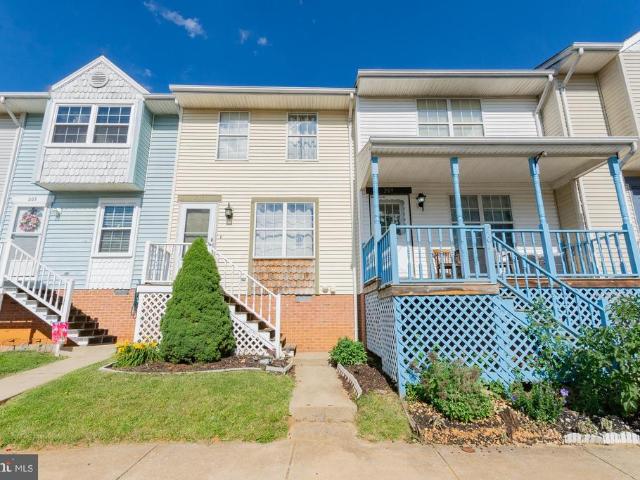 Townhouse for sale in Charles Town, West Virginia