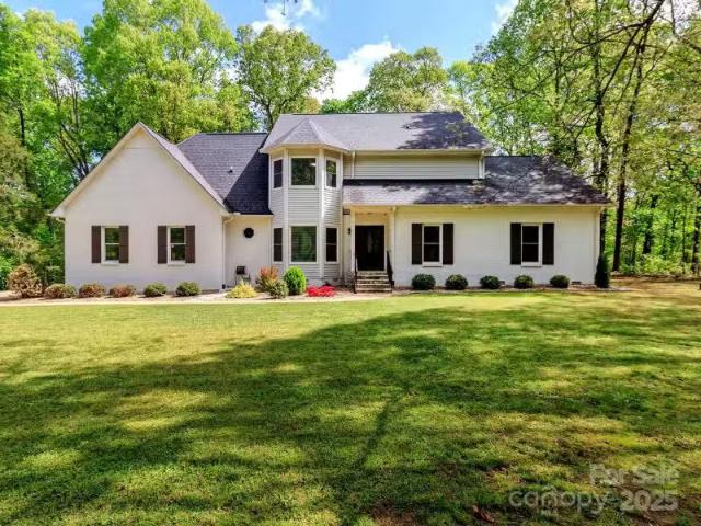 House for sale in Monroe
