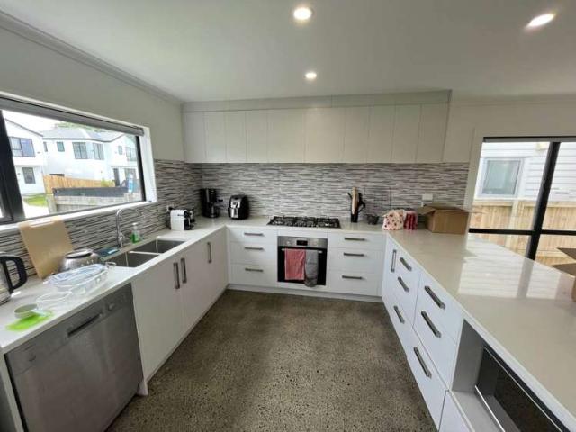 House for rent in Farm Cove, Auckland