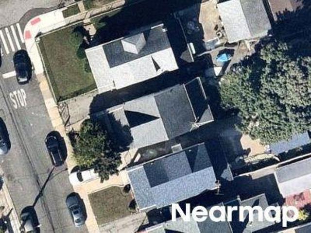 House for sale in Queens, Arverne