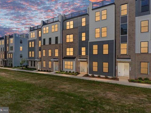 Condo for sale in Virginia