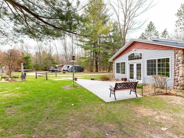 House for sale in Green Lake, Michigan