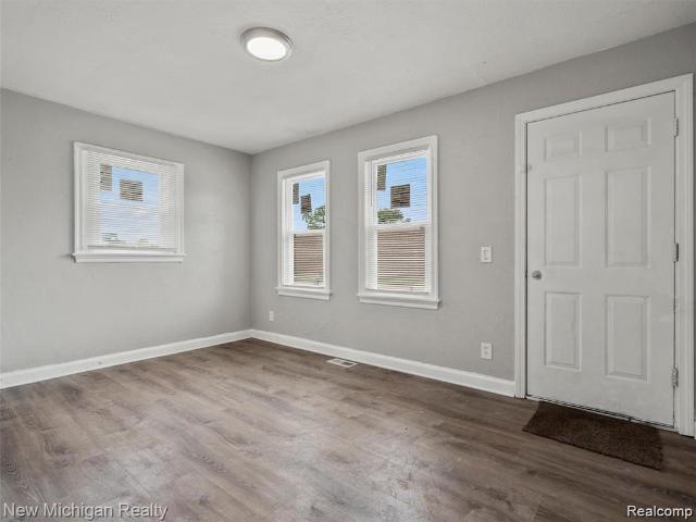 House for sale in Hazel Park, Oakland County
