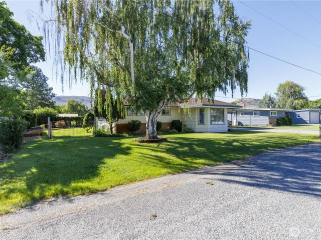 House for sale in Okanogan, Washington