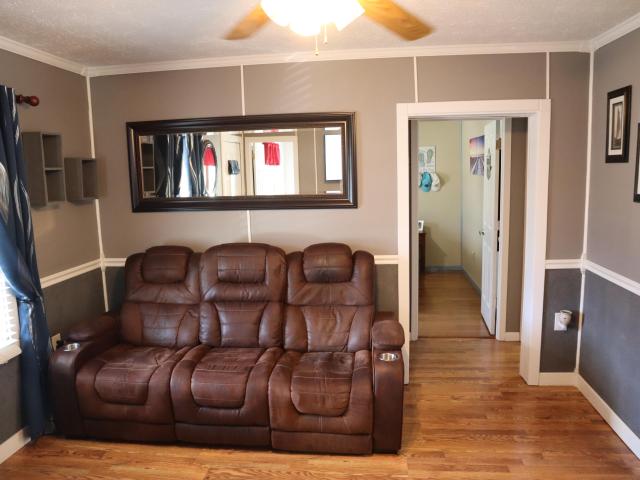 House for sale in Crab Orchard, Kentucky