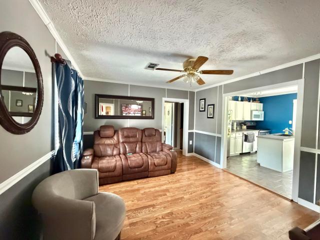 House for sale in Dog Walk, Crab Orchard