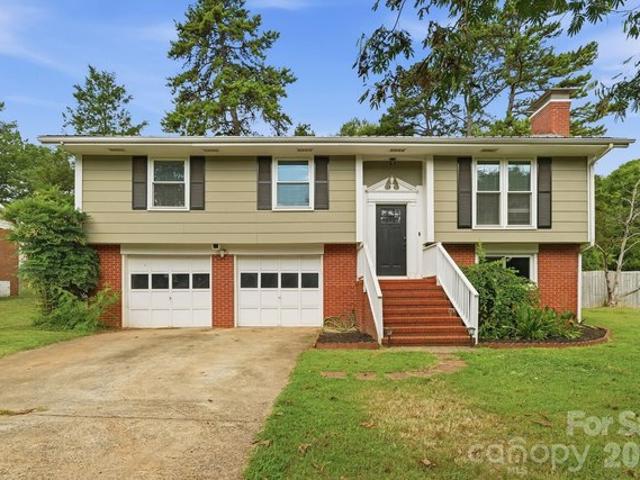 House for sale in Belmont, North Carolina