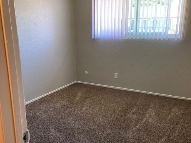 Apartment for rent in Mather, California