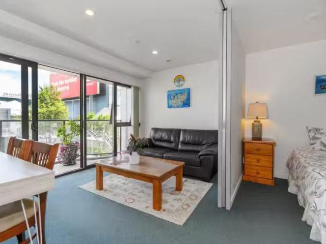 House for sale in Auckland, Oroua County
