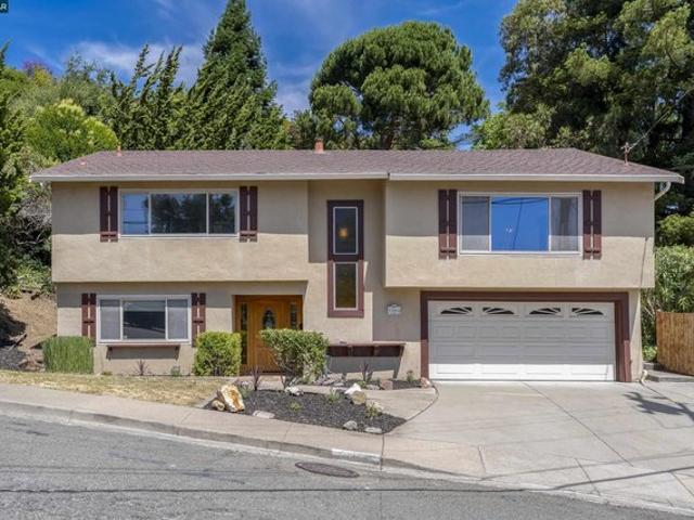 House for sale in Pinole, California