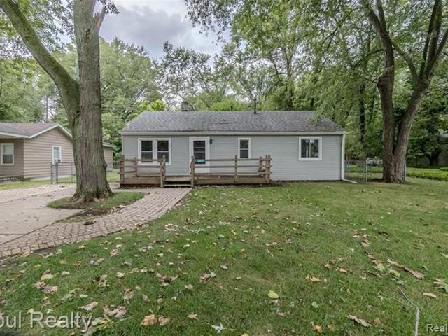 House for sale in Commerce Township, Michigan