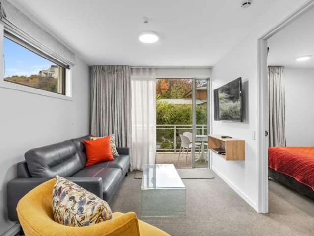 Apartment for sale in Otakou