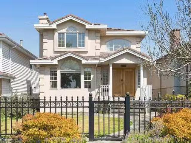 House for sale in Vancouver, British Columbia