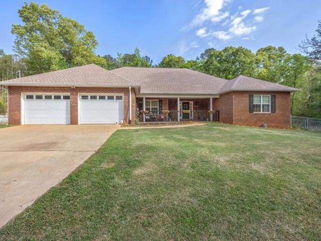 House for sale in Hamilton, Georgia