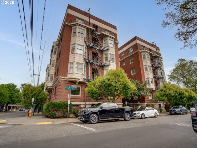 Condo for sale in Oregonia