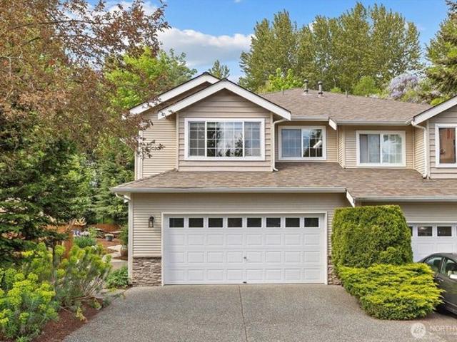 Townhouse for sale in Brier, Washington