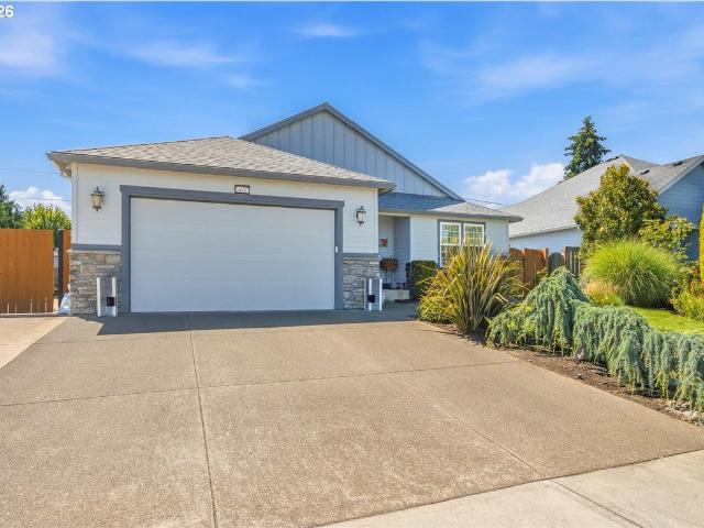 House for sale in Oregonia