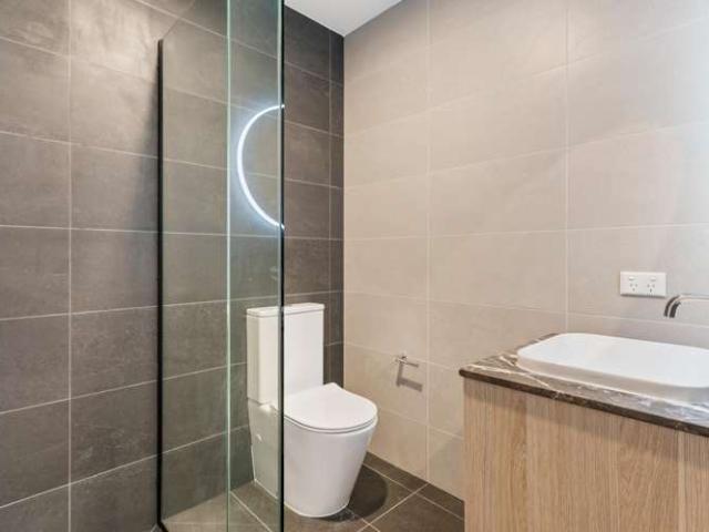 Apartment for sale in Takapuna, Oroua County