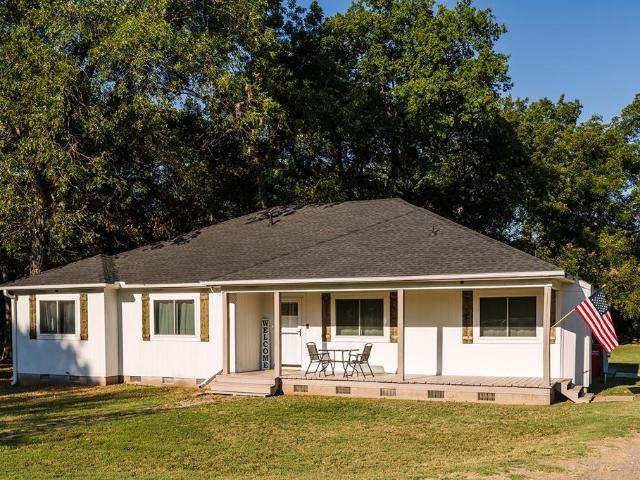 House for sale in Pauls Valley, Oklahoma