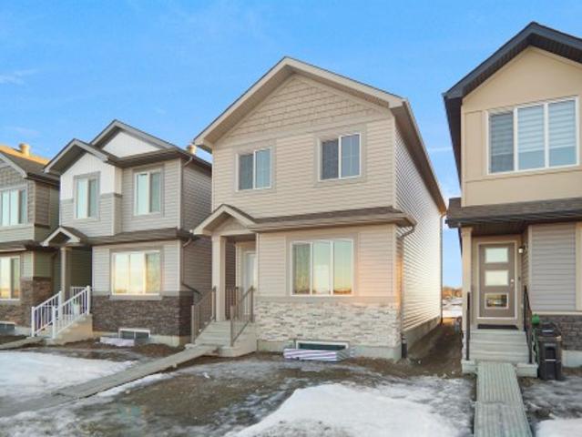 House for sale in Wedgewood, Alberta