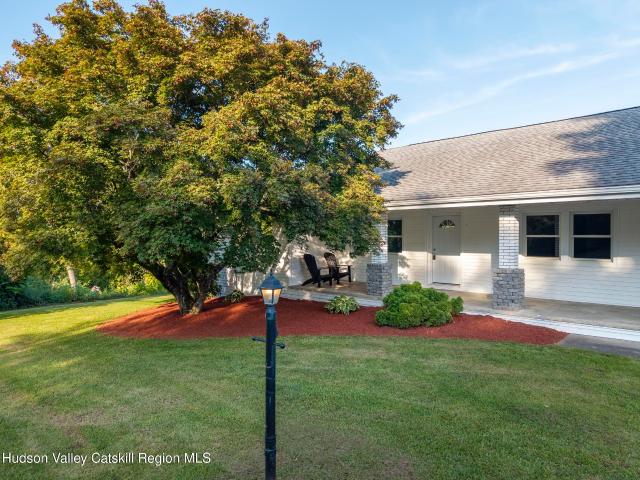 House for sale in Bloomington, New York