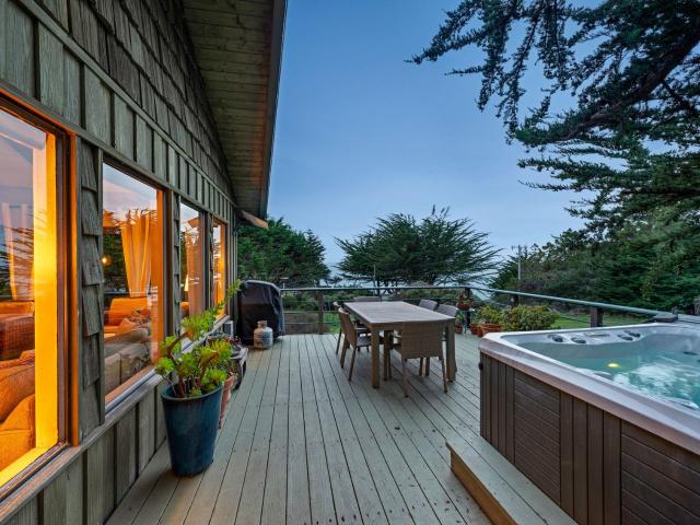 House for sale in Jenner, California