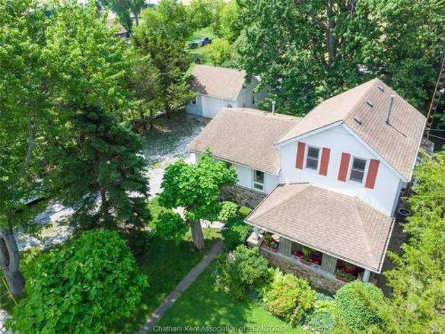 House for sale in Chatham–kent, Ontario
