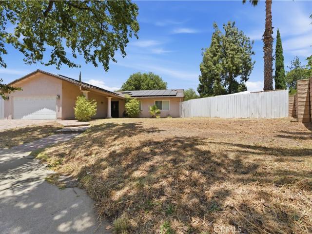 House for sale in Chatsworth Neighborhood Council District, Canoga Park