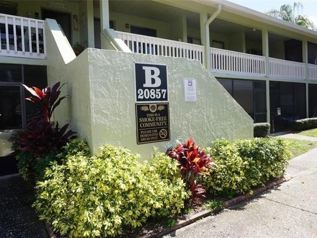 Condo for sale in Lutz, Florida