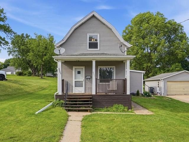 House for sale in Dubuque, Dubuque County