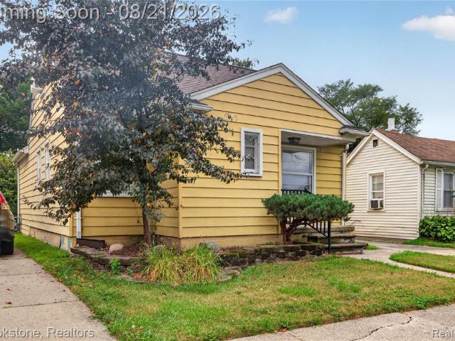 House for sale in Harper Woods, Wayne County