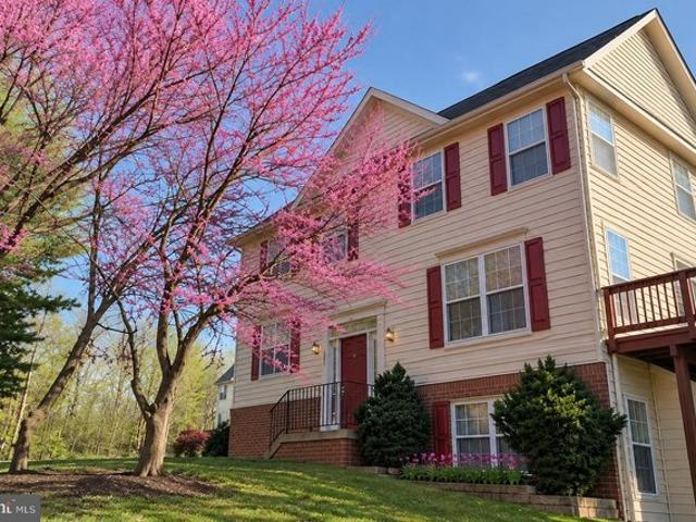 Townhouse for sale in Ashburn Farm, Ashburn