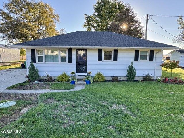 House for sale in Dunbridge, Wood County