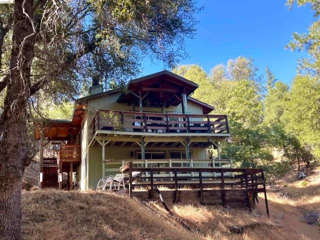 House for sale in Groveland, California
