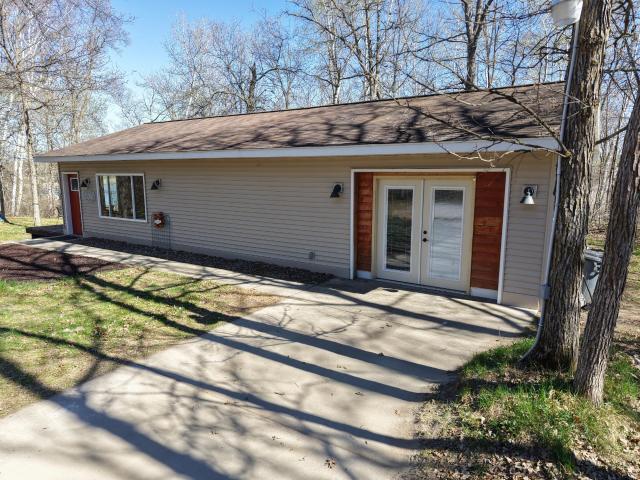 House for sale in Hubbard, Minnesota