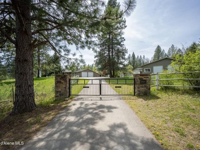 House for sale in Hayden, Idaho