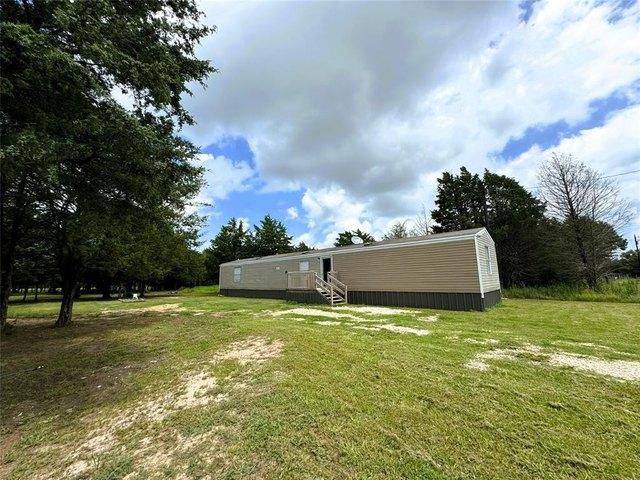 House for sale in Navarro, Texas