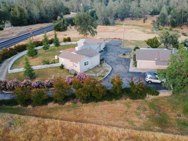 House for sale in Shasta, California