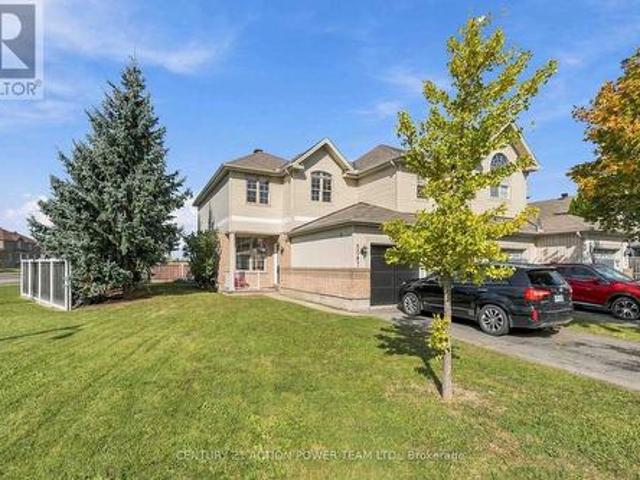 House for sale in Fallingbrook, Ottawa