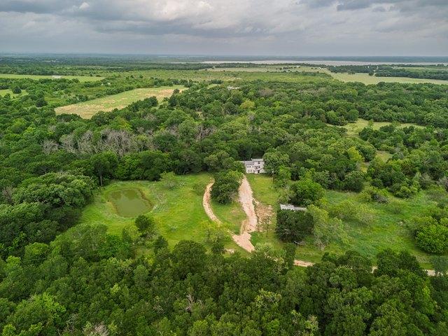 House for sale in Hubbard, Texas