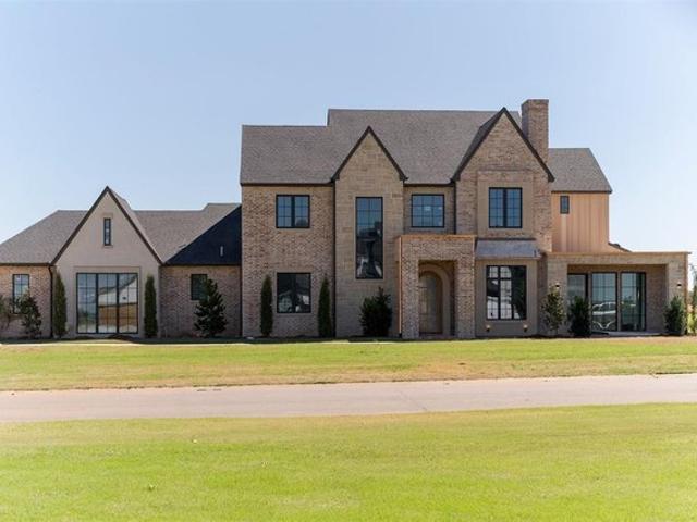 House for sale in Edmond, Oklahoma