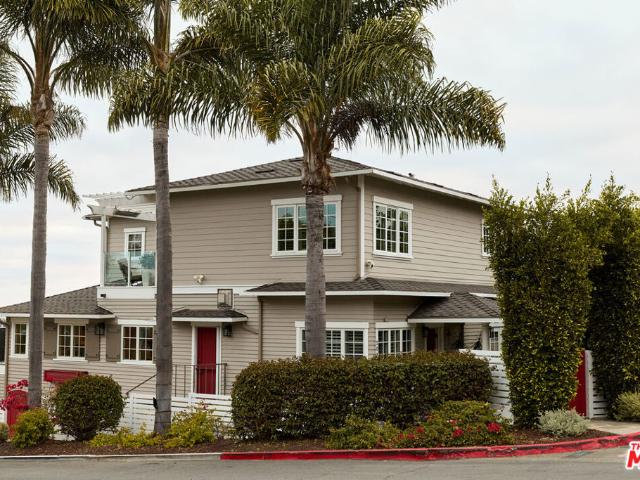 House for sale in Cardiff, California