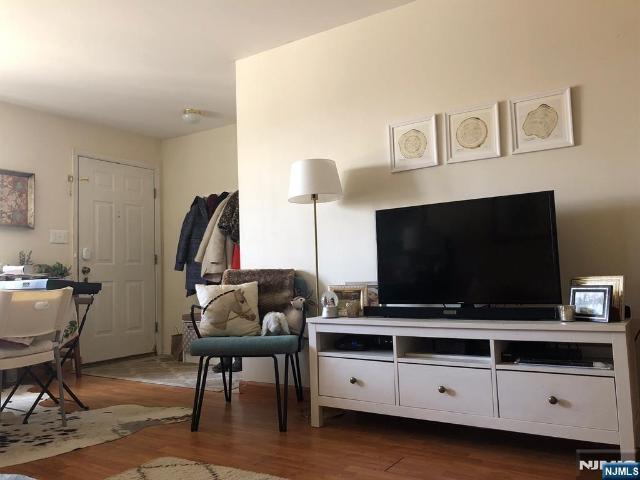 Condo for sale in Mahwah