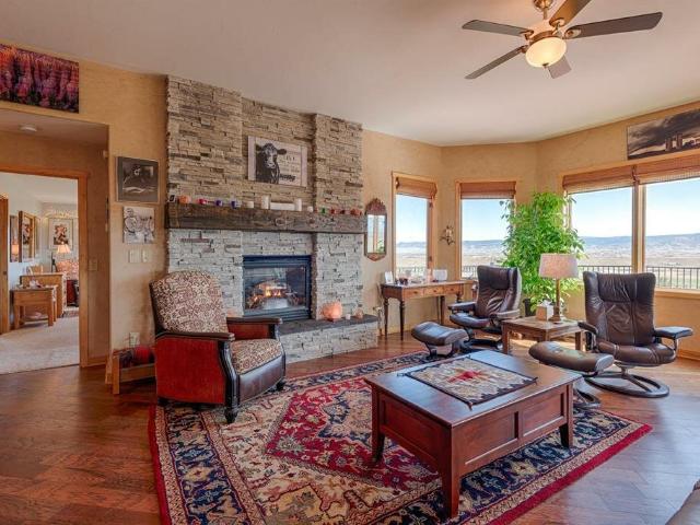 House for sale in Montrose