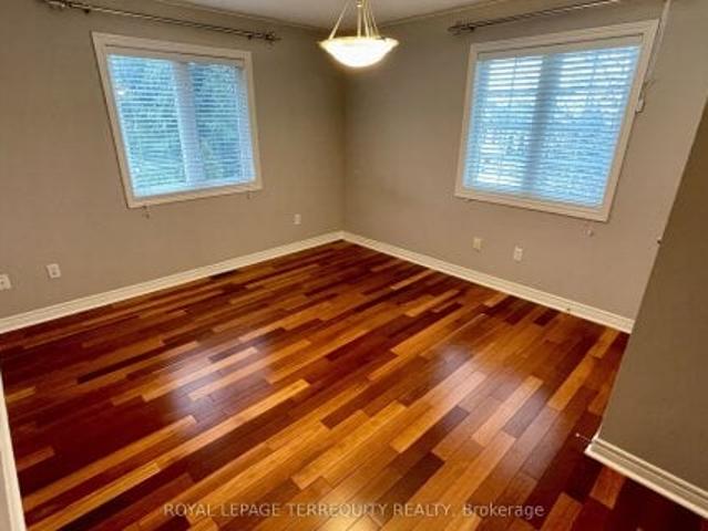 House for sale in Oakville, Ontario