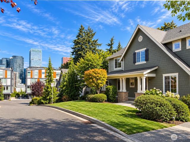 House for sale in Bellevue, King County