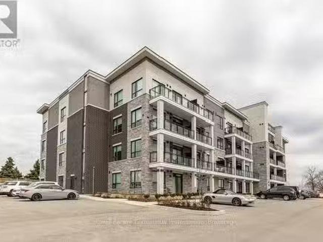 Condo for sale in Ancaster, Ontario
