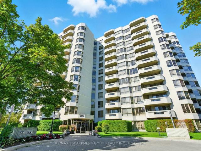Condo for sale in Burlington, Ontario